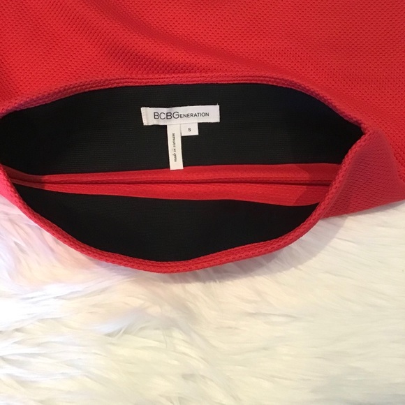 BCBGeneration red texture mesh mini skirt sz S - Picture 6 of 8